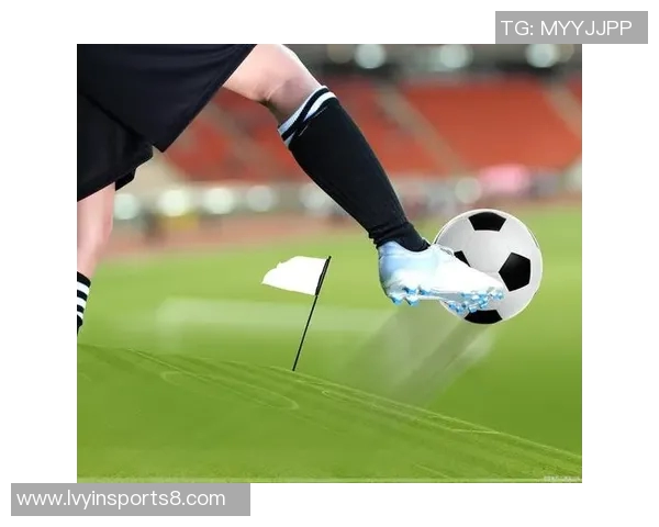 掌握足球基本动作提升球技的关键要素与实用技巧分享