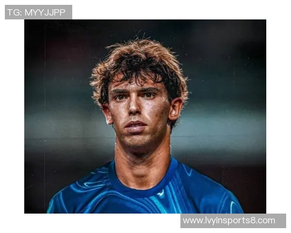 足球夏季转会市场热潮涌动明星球员纷纷转会新赛季前景引发关注