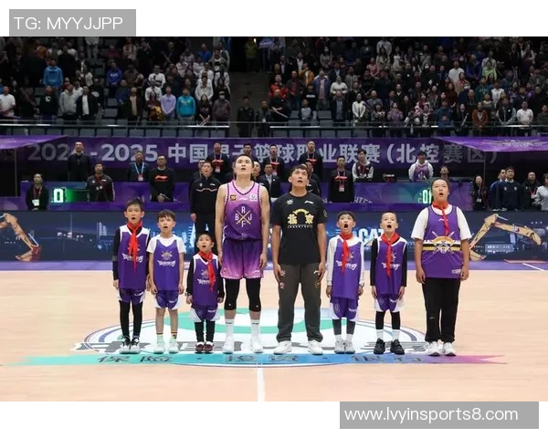 CBA精彩对决广州朗肽海本迎战新疆伊力特全力争胜之战