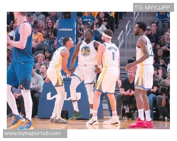 2016年NBA西部决赛雷霆与勇士的巅峰对决回顾与分析 2016年NBA西部决赛雷霆与勇士的巅峰对决回顾与分析